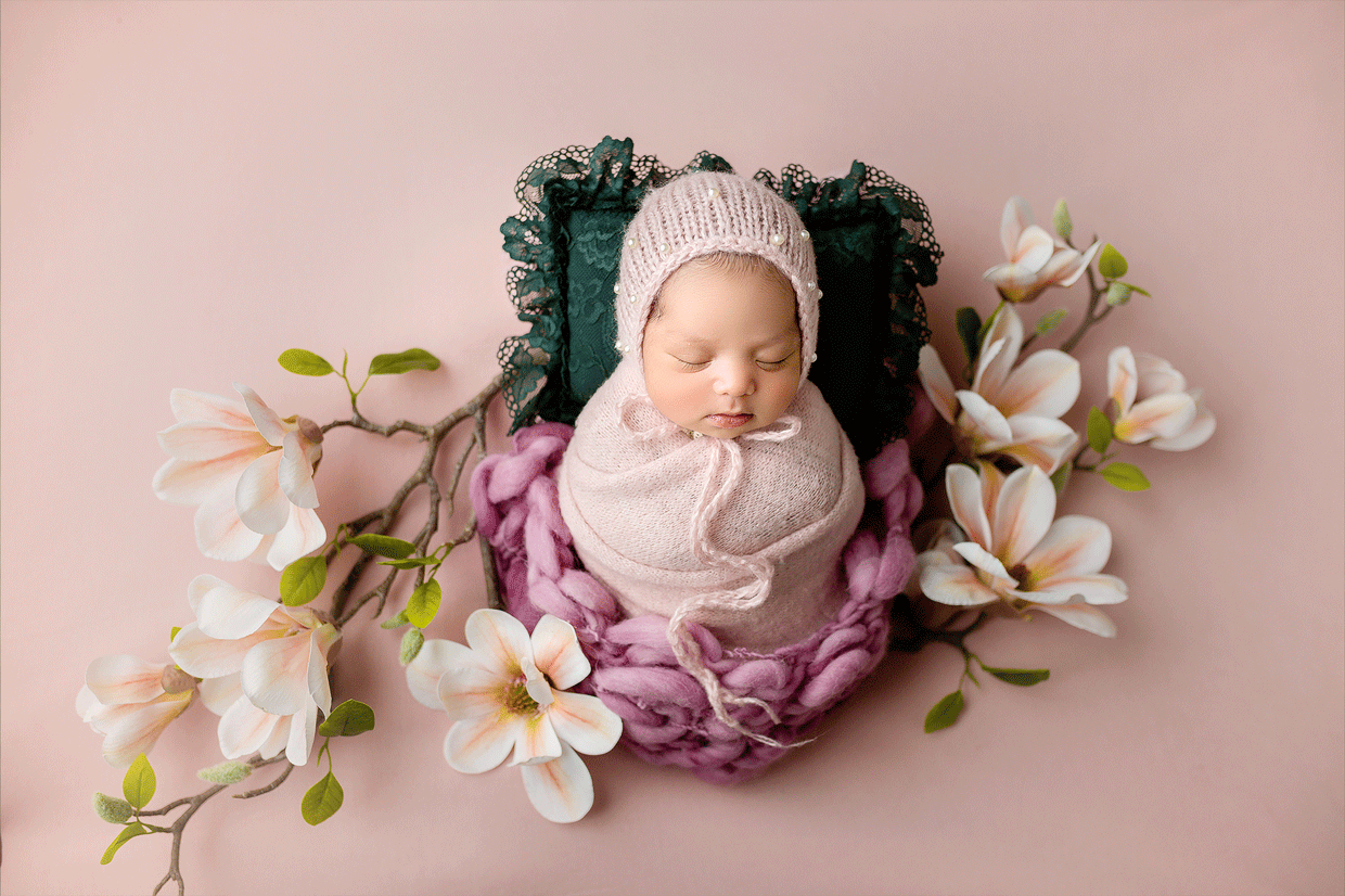 Best Newborn photoshoot in Doha, Qatar